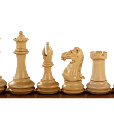 Pièces d'Échecs en Bois de Padouk et Buis