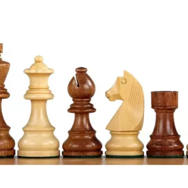 Ensemble Pieces Echecs en Bois d'Acacia et Buis et Echiquier en Bois d'Érable