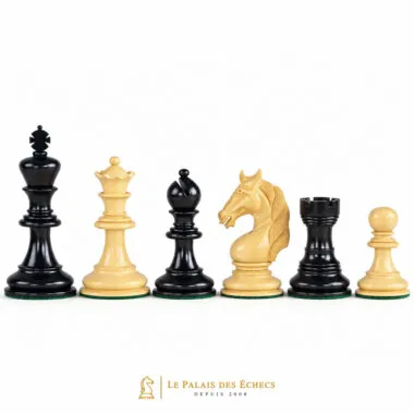 Pièces d'échecs Licorne, détail dame, fou, cavalier et tour en buis clair