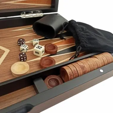 Alternative view of Ensemble de Backgammon Pliant en Bois
