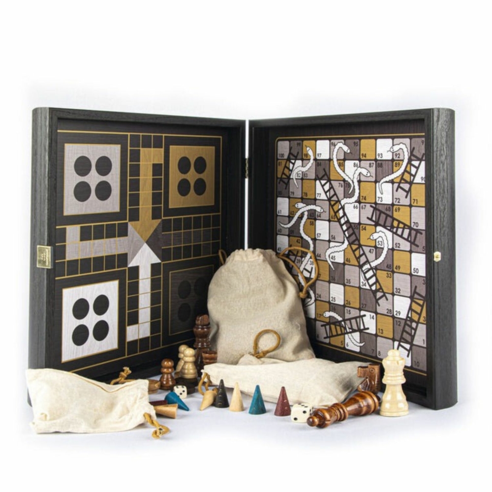 Coffret Jeu de Societe Échecs, Backgammon, Ludo & Serpents