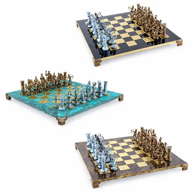 Ensemble de jeu d'échecs complet, trois vues de l'échiquier et des pièces bronze et bleu patiné