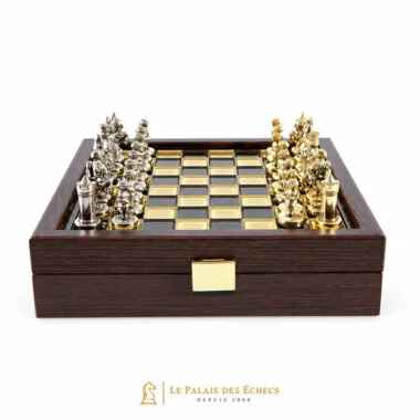 Ensemble Empire Byzantin : échiquier doré et pièces argent et or dans coffret bois