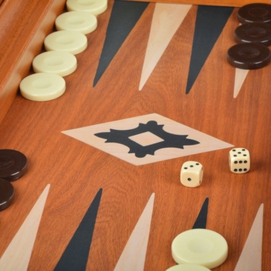 Set de Backgammon Réplique Bois Acajou avec Racks Latéraux