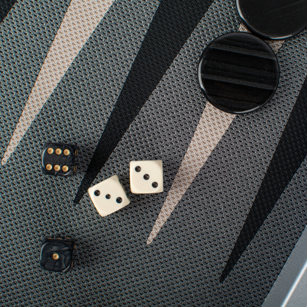 Ensemble de Backgammon en Similicuir Design Futuriste - Argent, Noir & Blanc