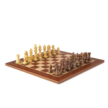 Ensemble d'Échecs en Acajou avec Pièces Staunton – 50x50 cm