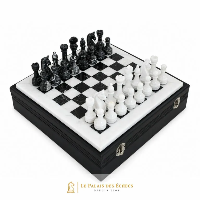 Petit Jeu d'Echecs en Marbre Blanc et Noir 30 x 30 cm