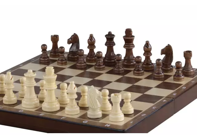 Jeu d’Echecs Magnétique en Noyer et Erable 31 cm – Pièces Staunton Stables et Plateau Portable