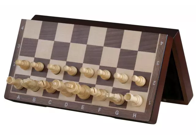 Jeu d’Echecs Magnétique en Noyer et Erable 31 cm – Pièces Staunton Stables et Plateau Portable