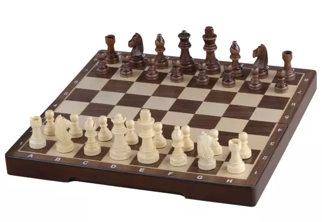 Jeu d’Echecs Magnétique en Noyer et Erable 31 cm – Pièces Staunton Stables et Plateau Portable