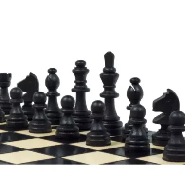 Jeu d’Echecs Magnétique en Bois Noir 28x28 cm – Pliable et Idéal pour les Voyages