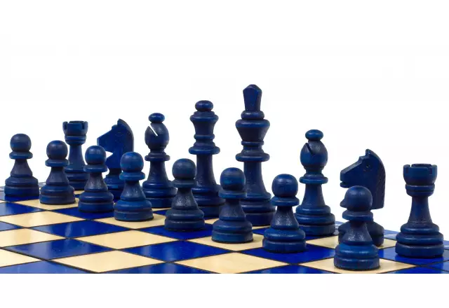 Jeu d’Échecs Magnétique en Bois Bleu et Ivoire – Échiquier Pliable 28 x 28 cm Parfait pour le Voyage