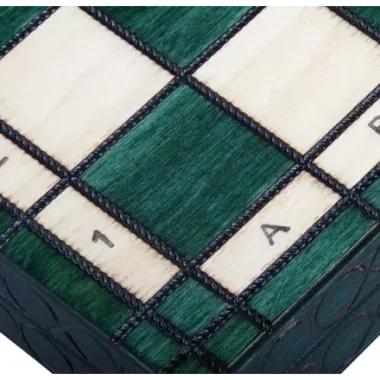 Jeu d’Echecs en Bois Vert et Ivoire Pliant et avec Rangement