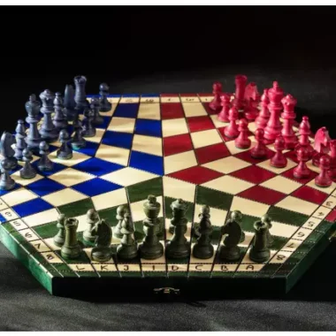 Jeu d’Echecs à 3 Joueurs en Bois – Coffret Hexagonal Tricolore avec Pièces Staunton