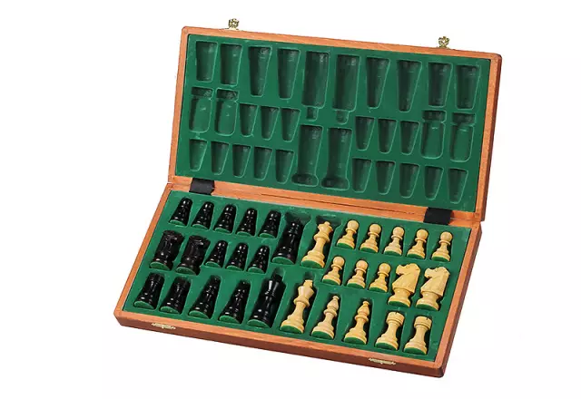 Jeu d’Echecs French Staunton Gold n°5 – Pièces en Bois et Echiquier Pliant Marqueté