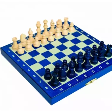 Jeu d’Echecs Magnétique Mini en Bois – Bleu, Compact, Portable et Idéal pour Voyager