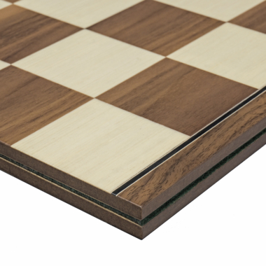 Ensemble d’Echecs Emerald – Pièces Staunton en Bois de Buis et Echiquier Pliable en Bois de Noyer et Erable