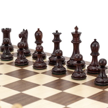 Ensemble d’échecs de luxe Sentinel en bois de rose et noyer