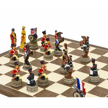 Pièces d'échecs Bataille de Waterloo, détail des soldats français et britanniques