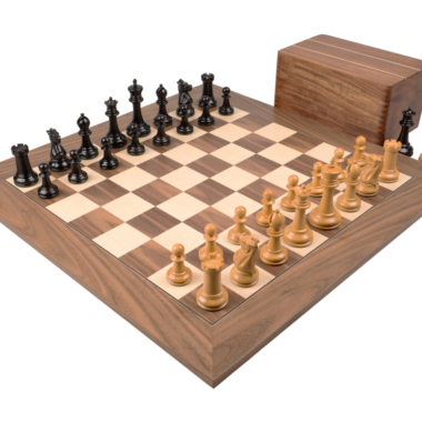 Jeu d’Échecs Staunton 1869 de Luxe en Ébène et Noyer avec Échiquier en Noyer et Érable – Roi 10,16 cm
