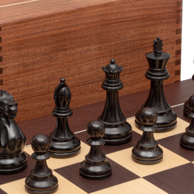 Ensemble d’Echecs Staunton Compétition – Pièces en Bois de Buis et Echiquier en Wengé