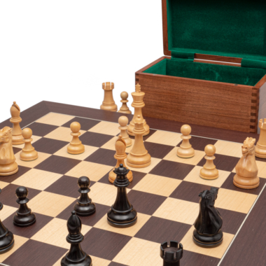 Ensemble d’Echecs Staunton Compétition – Pièces en Bois de Buis et Echiquier en Wengé