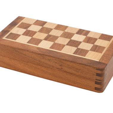 Boîte de rangement en bois pour jeu d'échecs, design élégant avec motif de damier - Le Palais Des Echecs