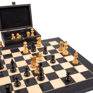 Plateau de jeu d'échecsStaunton complet avec pièces en bois - Le Palais Des Echecs