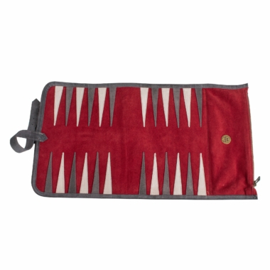 Vue intérieure du plateau de backgammon avec textures raffinées en daim - Le Palais Des Echecs