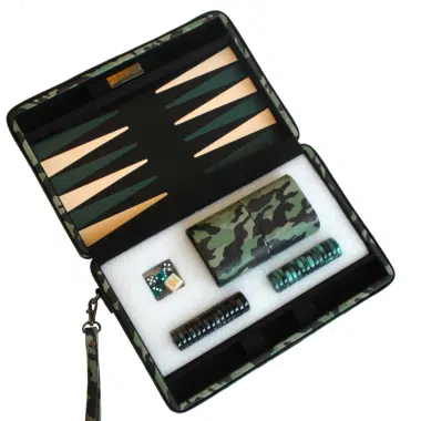 Mallette de backgammon de voyage avec rangement.