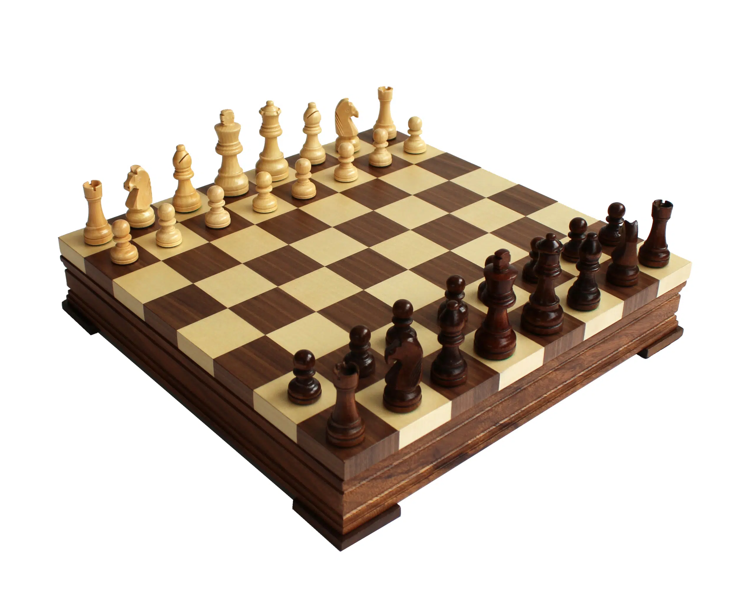Jeu d'échecs complet en bois avec pièces sculptées roi 7.5 cm