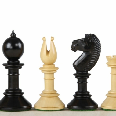 Jeu d'échecs en bois avec pièces noires et claires, design classique 10,5 cm - Le Palais Des Echecs